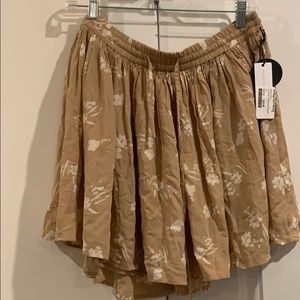 NWT drawstring floral skirt